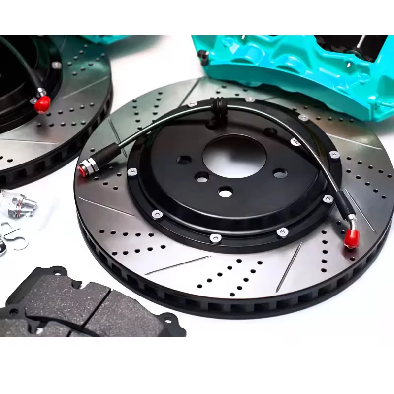 طقم ماسك فرامل كبير مكون من 6 مكبس لترقية نظام فرامل السيارة. مناسبة لسيارات BMW E93 وغيرها من موديلات العجلات مقاس 18-21 بوصة.