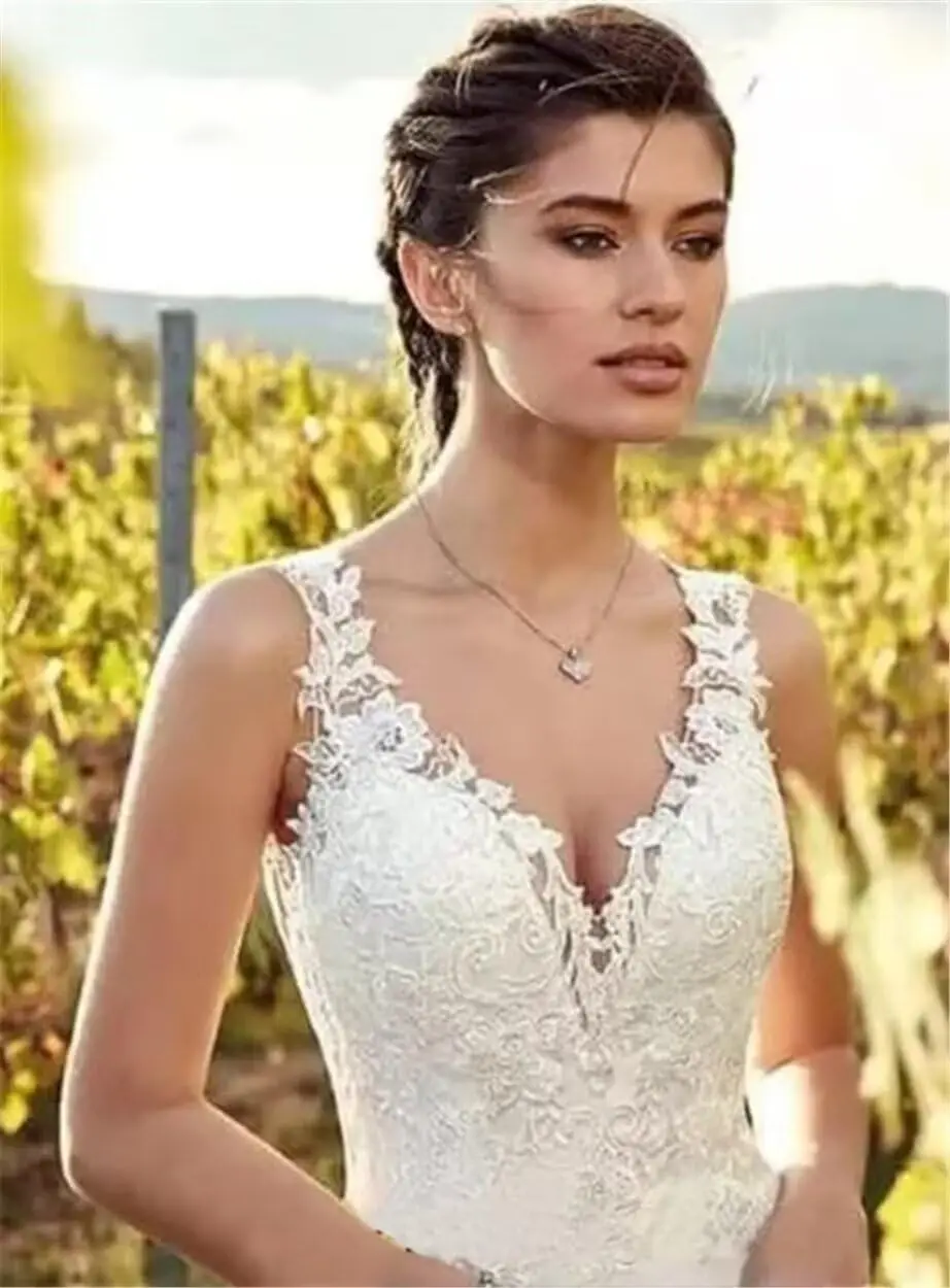 Suknie ślubne syreny z koronki dla panny młodej, na ramiączkach spaghetti, tiulowe, z dekoltem w serek, bez rękawów, długie suknie ślubne.