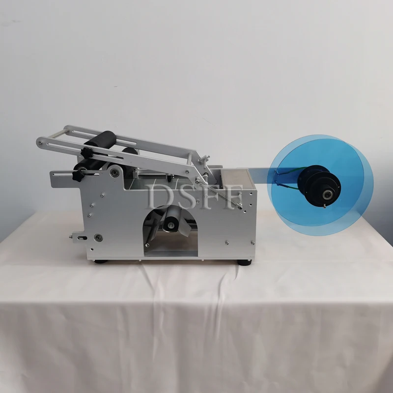 Automatic Cylindrical Bottle Labeling Machine With Automatic Sensor For Small Wine Bottle Date Printer