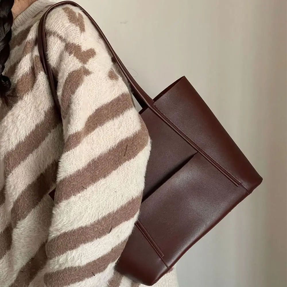 

Новая большая вместительная сумка-тоут из искусственной кожи с передним карманом, простая сумка на плечо, однотонная женская сумка-тоут для компьютера