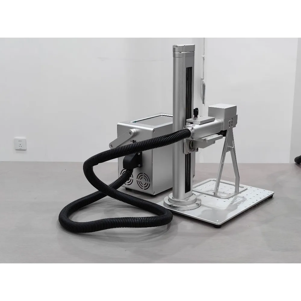 Máquina portátil de marcado láser de fibra: opciones de 20W/30W/50W para piezas de metal y plástico