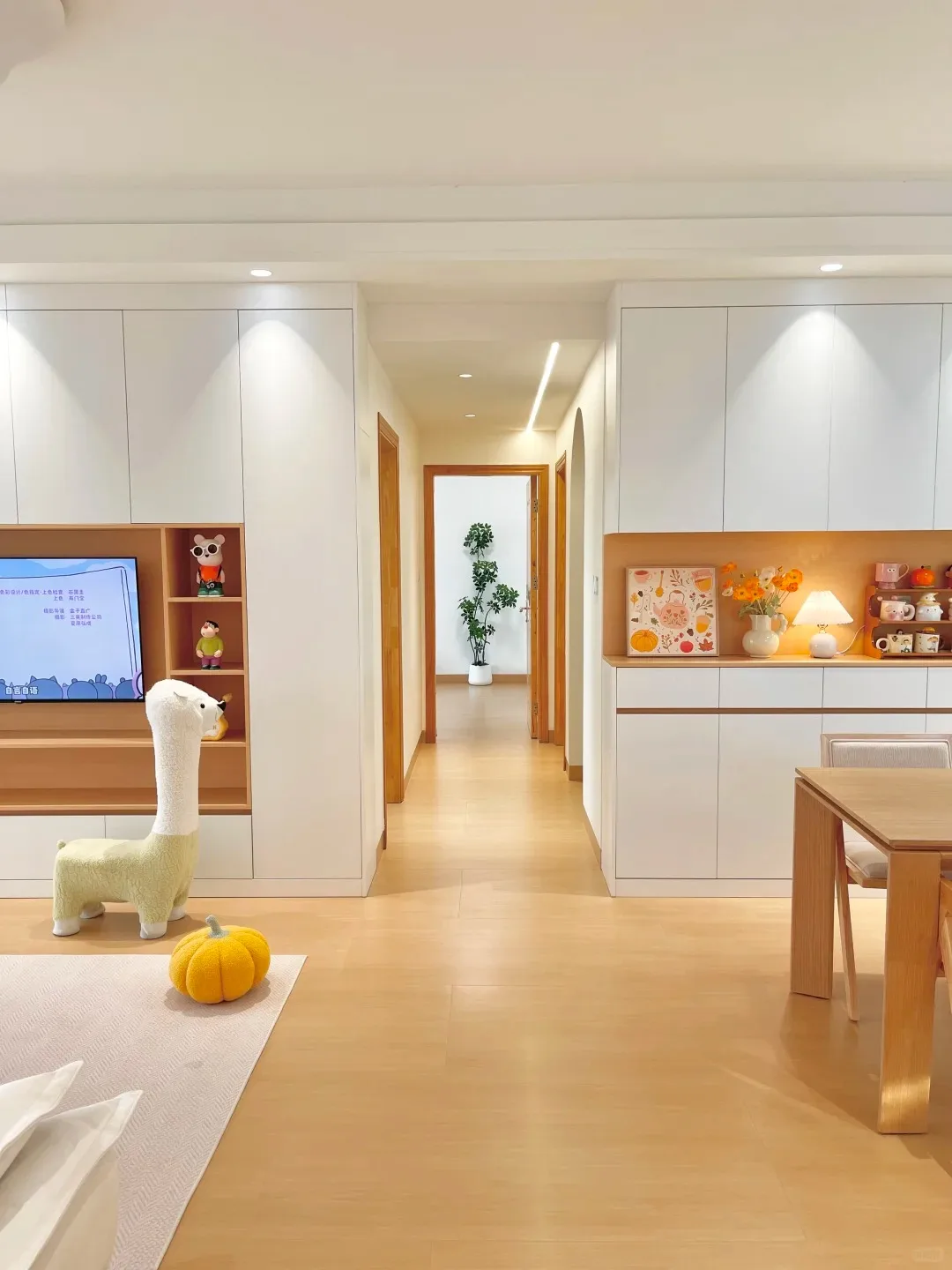 

EMS Stimulation Vacuum Therapy Breast Enhancement Butt Lift Machine Bio Microcurrent Treatment Body Shaping Device