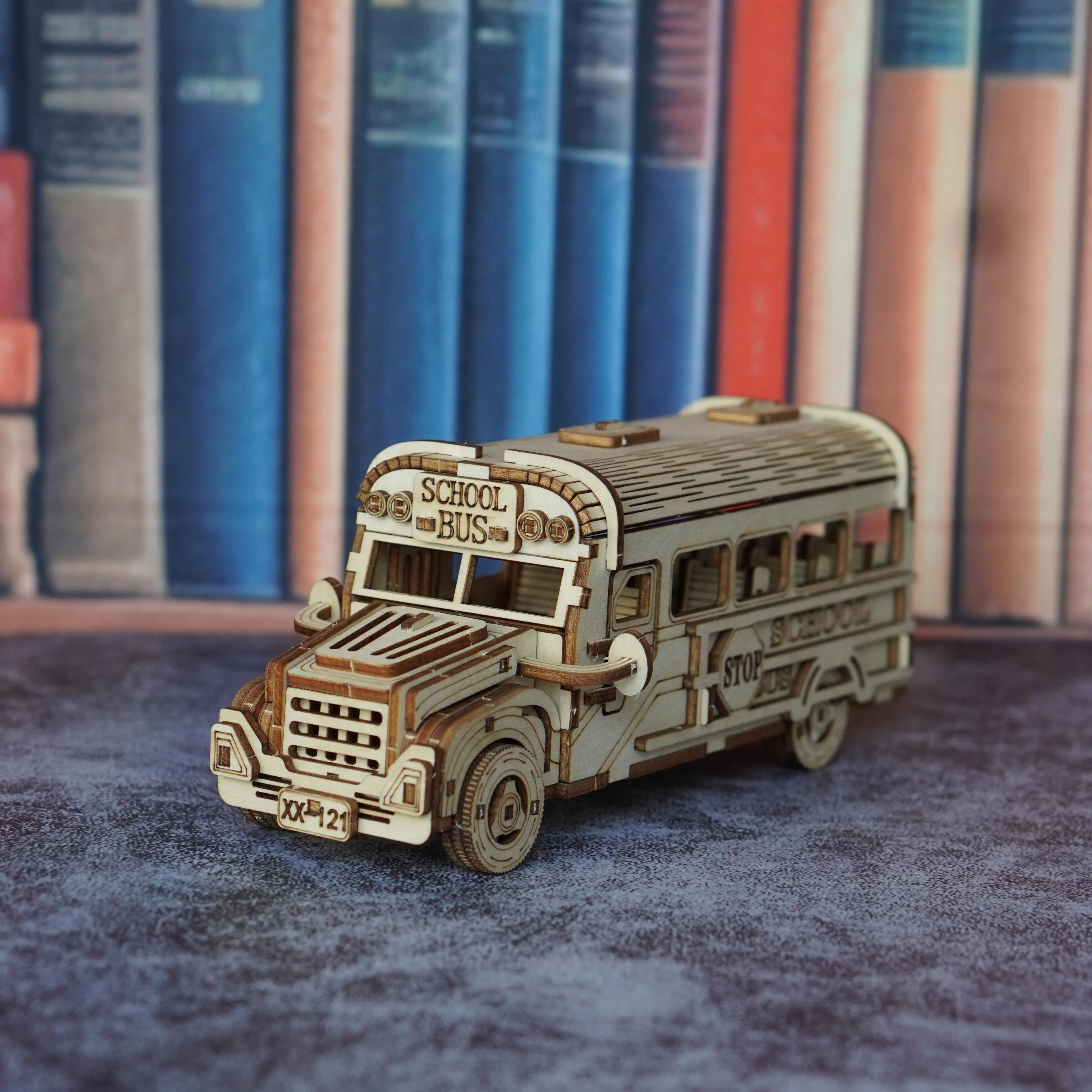 نموذج تجميع حافلة مدرسية أحجية خشبية ثلاثية الأبعاد، نموذج سيارة مجمع يدويًا، هدية تزيين لعبة إبداعية ذاتية الصنع #1