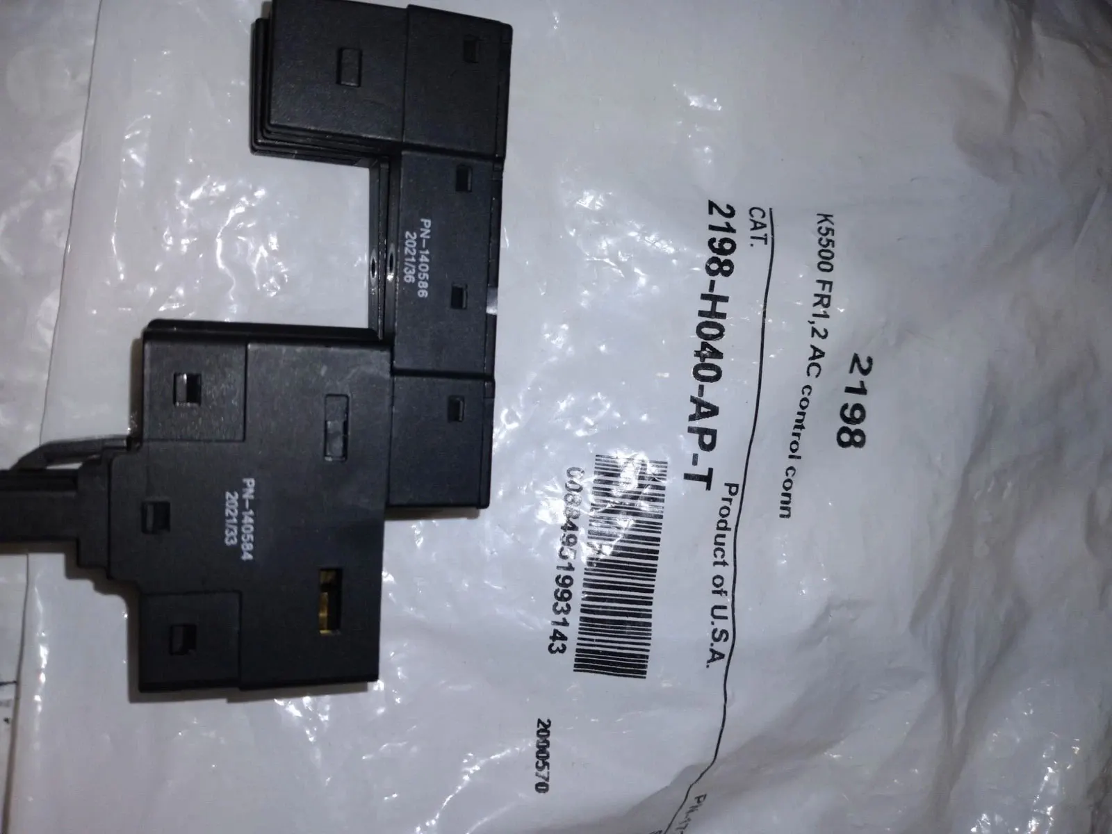 

Brand New 2198-H040-AP-T 2198-H040-D-T 2198-H040-DP-T 2198-H040-P-T Warranty One-year