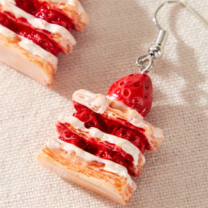 Fashion Women Strawberry Cake Earrings Resin Handmade Girl Sweet Funny Creative Cartoon Cake Food Drop Earring Ear Jewelry Gifts