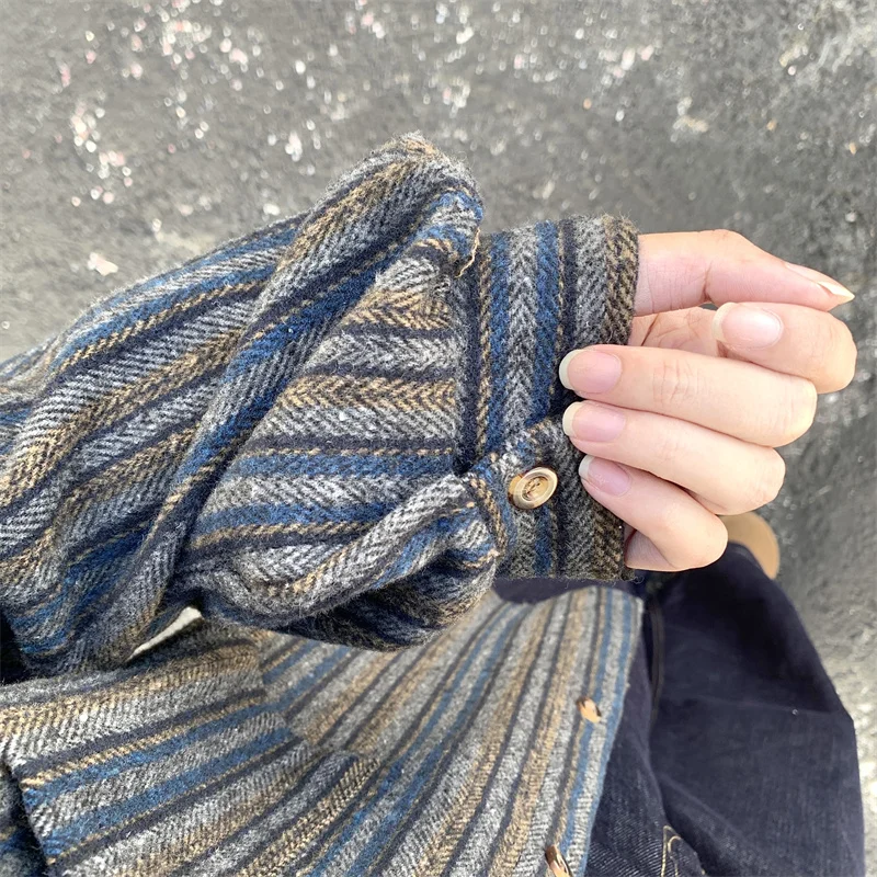 韓国風シングルブレストターンダウンカラーカジュアルトップス秋冬レトロルーズ長袖シャツ厚手ストライプ女性ブラウス