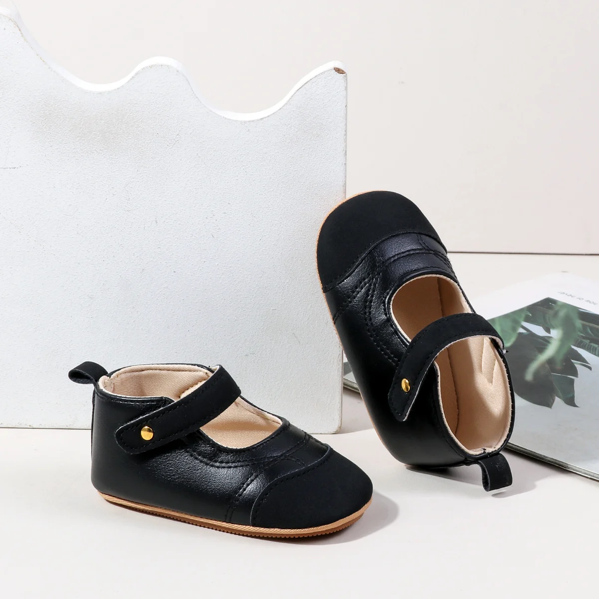 مشوا لأول مرة للفتيات الصغيرات لربيع وخريف 2025 مع تصميم كتلة ألوان ونعال TPR غير قابلة للانزلاق لـ 0-18 شهرًا BHX5186