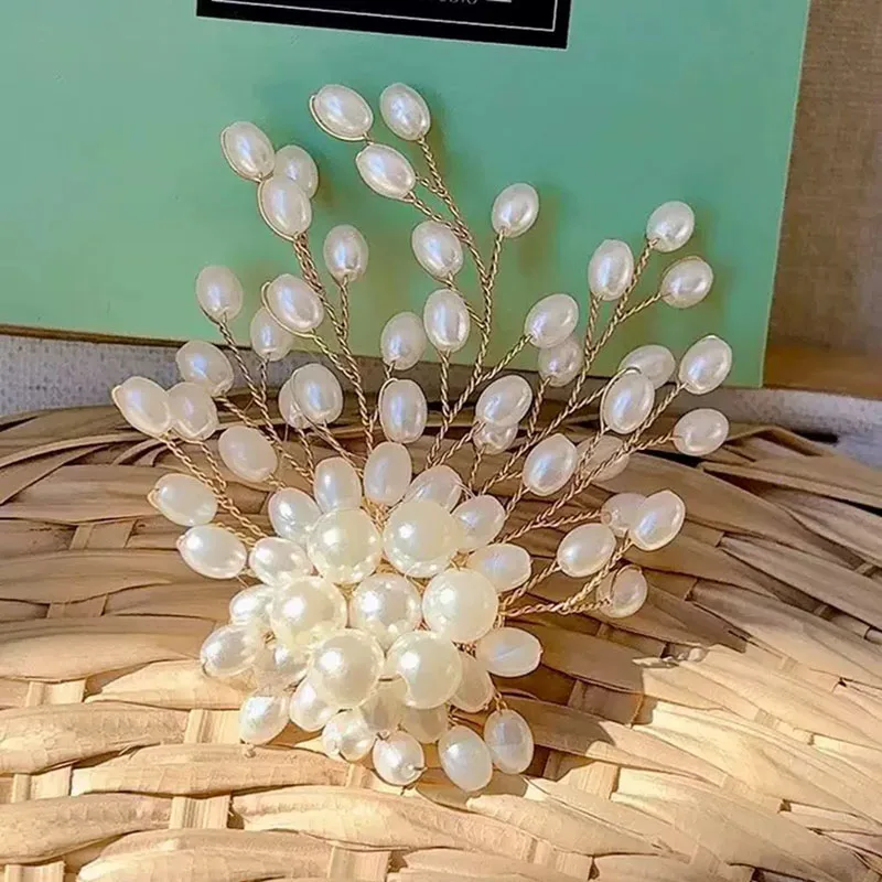 Luxury Hand Knitting Pearl Brooches for Women 2026 New Elegant Pearl Brooch Clothing Decoration Party Gifts Jewelry Accessories