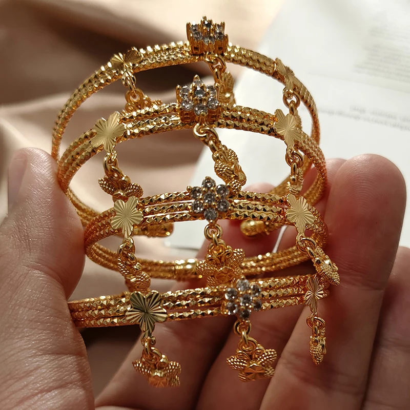 

Dubai African Gold Color Bangles Bangles For Nigeria Women Cuff Bracelet Wholesale Bangles Can Open