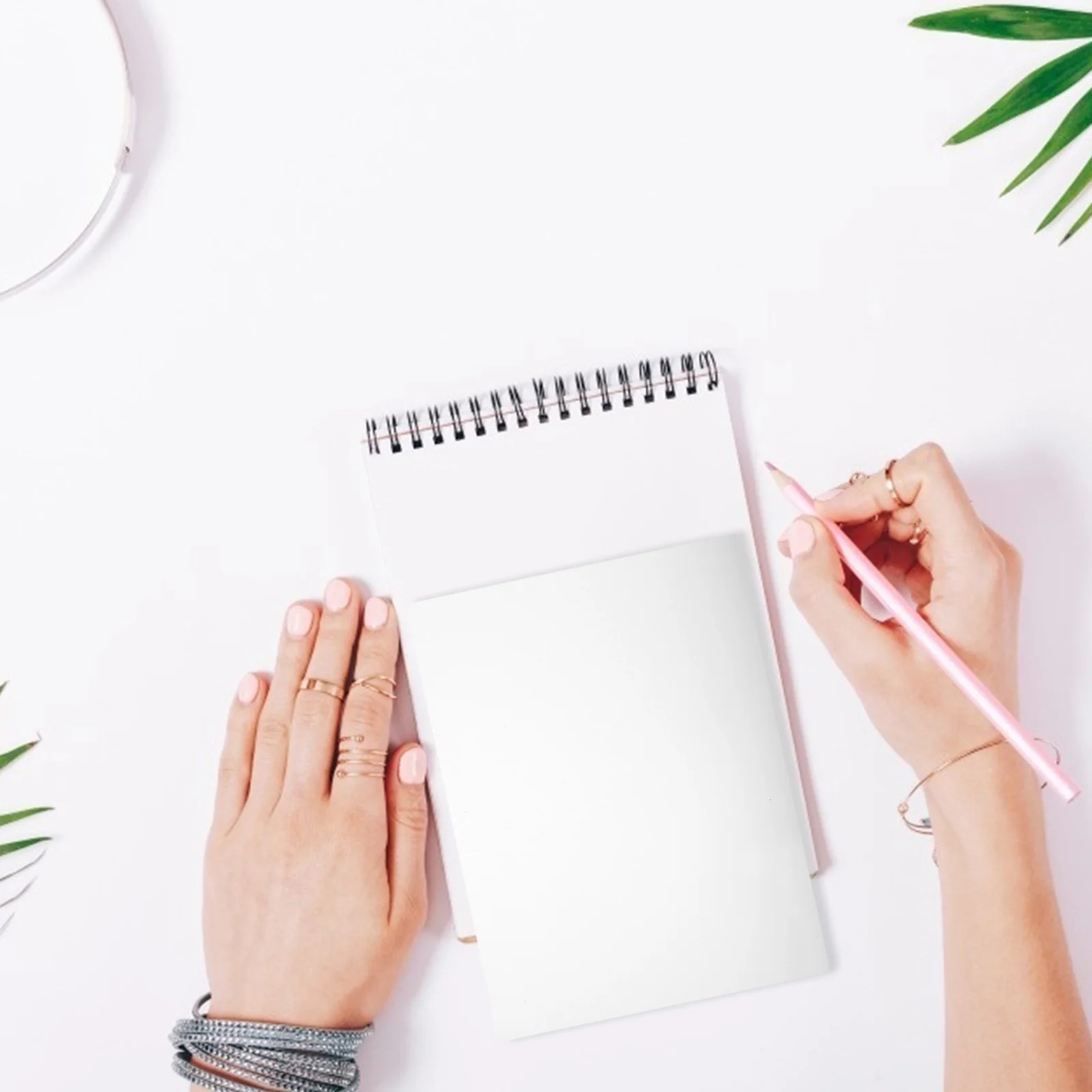 

4Pcs Writing Boards Anti-Slip Students Supplies Smooth Hard Surface Portable Everyday Use Home Office School