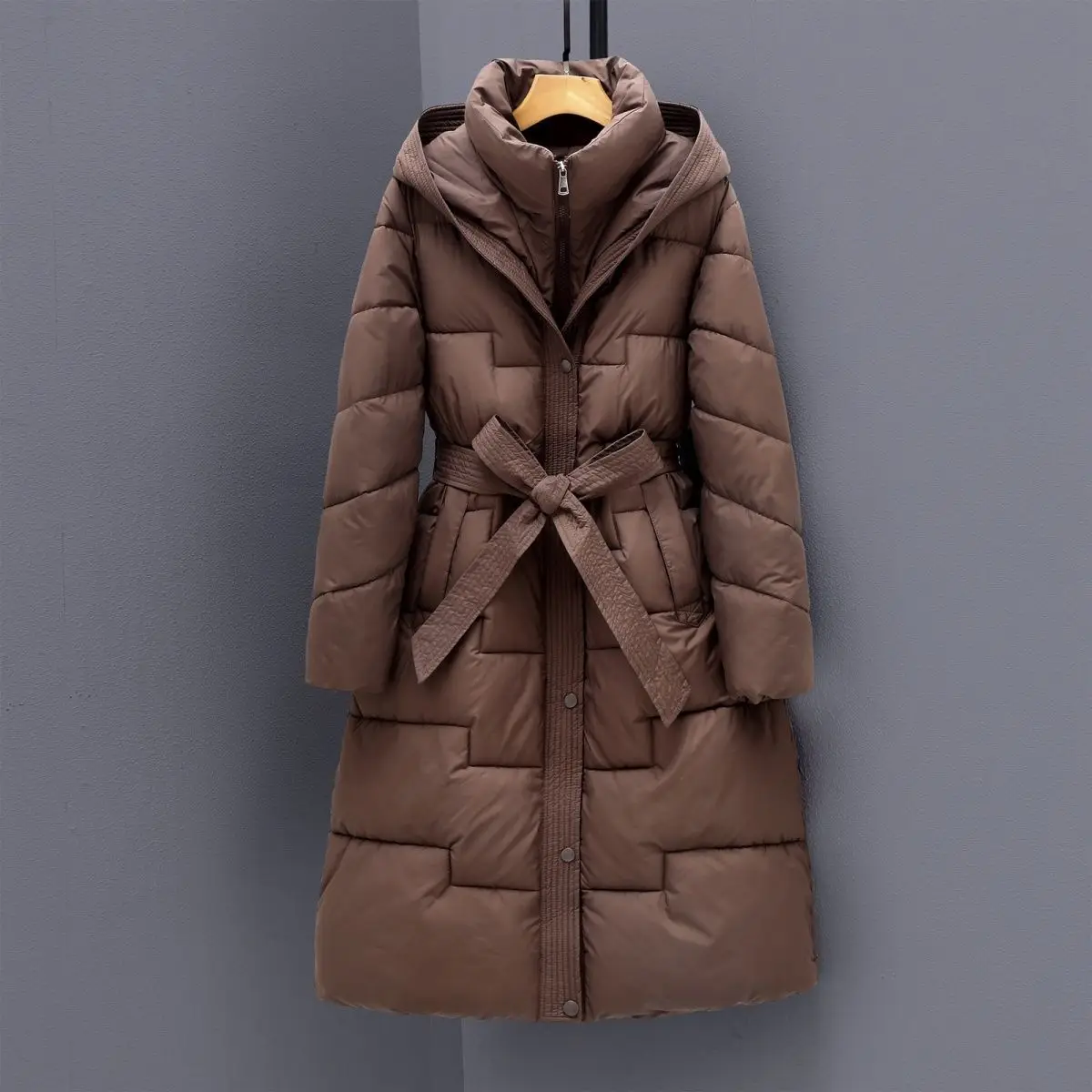 2025 New Down and Cotton Jacket Women's Long Over Knee Hooded Cotton Jacket with Waist Cinching for Slimming Winter Thick Coat