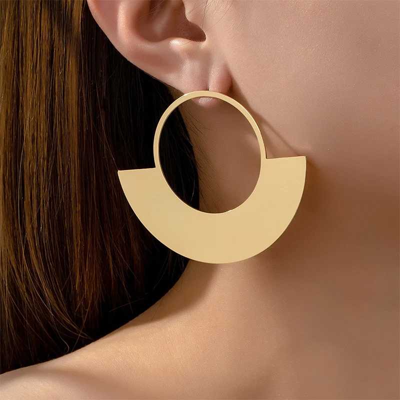 Smooth Metal Geometric Post Earrings For Women Fashion Jewelry Fancy Holiday Accessories Wholesale Trendy New Style Gift 2023662