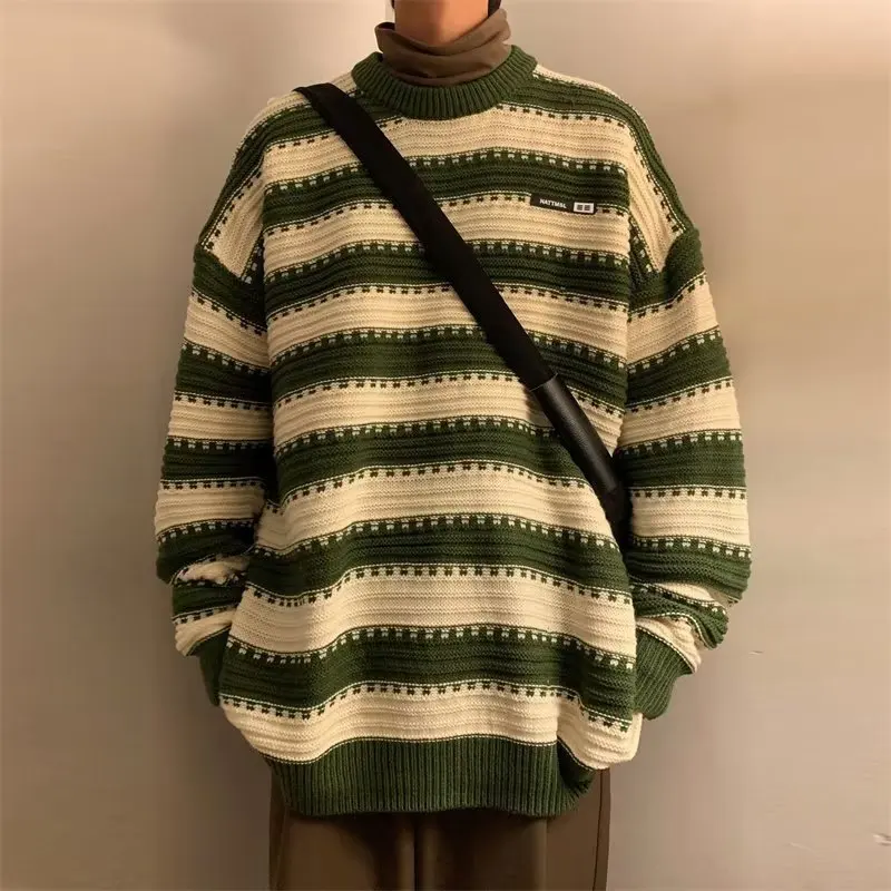 Sweater Vintage Pria Musim Gugur dan Musim Dingin Tebal Gaya Malas Garis Leher Bulat dengan Bawah Mantel Rajutan Longgar