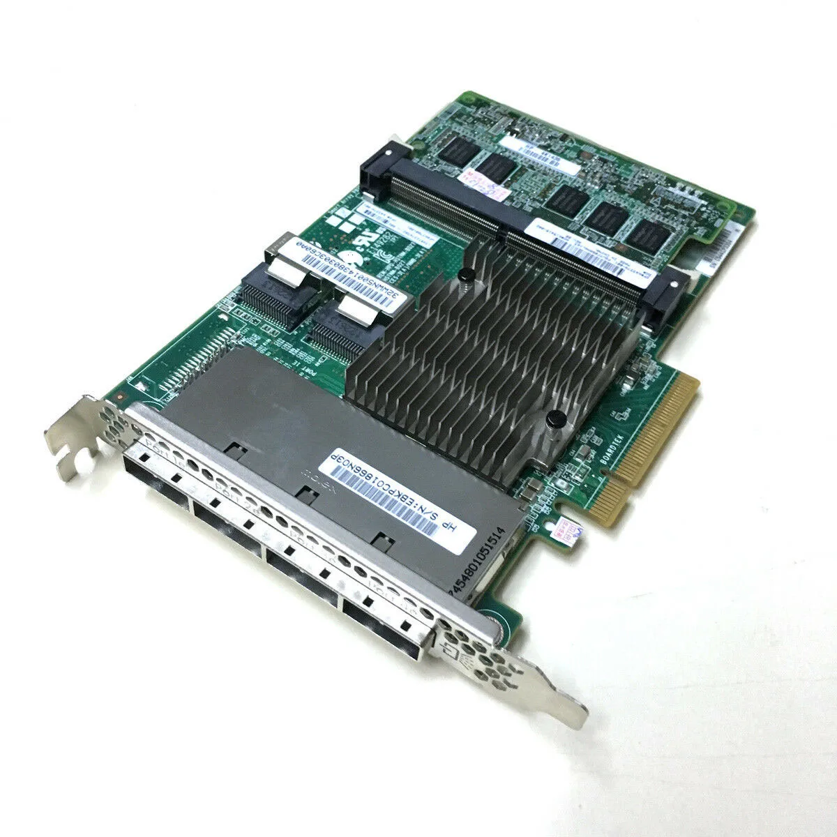 Smart Array P822/2GB FBWC 6GB RAID Controller Card SAS SATA 615418-B21 PCI E RAID Expander Card