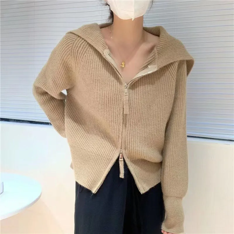 Women\'s Lapel Knitted Cardigans 2024 Autumn Winter New Long Sleeved Zipper Short Sweater Chic Solid Color Loose Ladies Tops