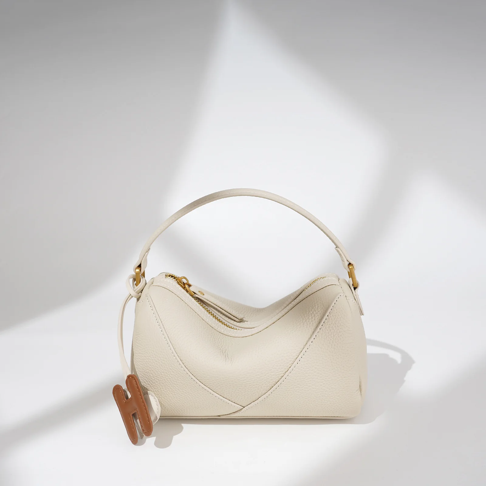 

On The Go Diaper Bag Stylish Large Capacity Multi Pocket Waterproof Lightweight for Outdoor Errands