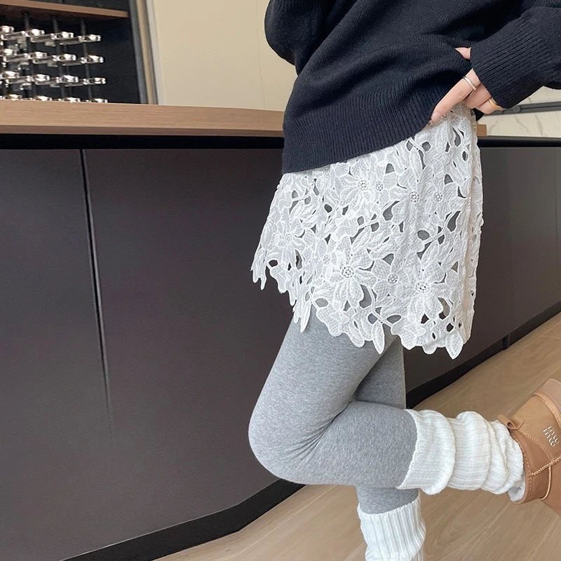 Nuova Sottogonna in Pizzo a Strati per Ragazze, Stile Coreano Dolce, Ricamo Floreale Bianco e Nero, Gonna Versatile Base Layer