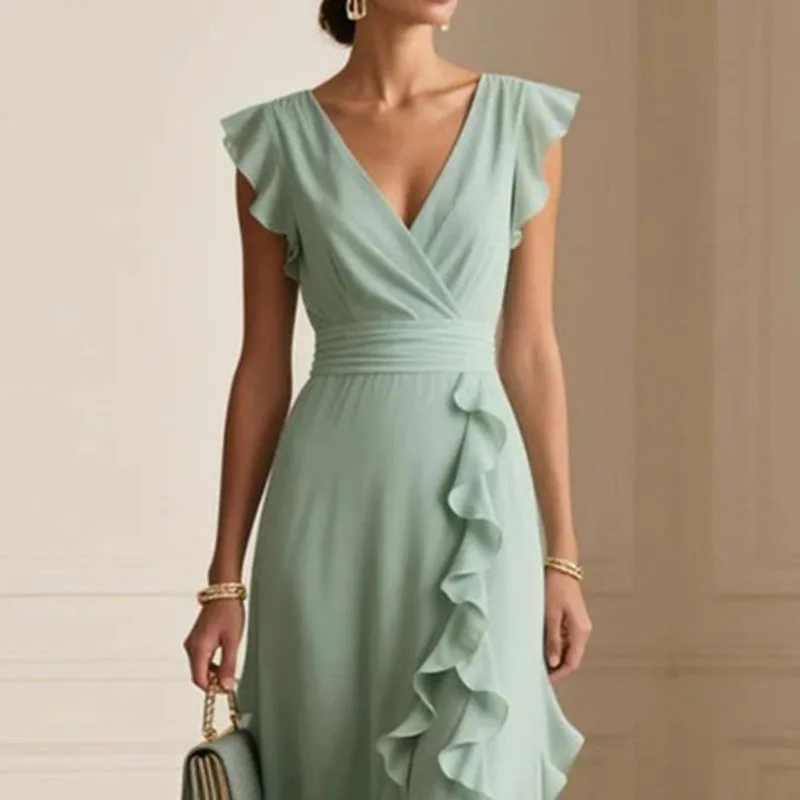 ชุดเดรสยาวสไตล์โบฮีเมียน แขนผีเสื้อ คอวี เอวสูง แต่งระบาย ผ้าเนื้อเรียบ สีพื้น ทรงเข้ารูป เหมาะสำหรับใส่ไปงานกลางคืนหรือใส่ลำลองในฤดูร้อน ดีไซน์เซ็กซี่