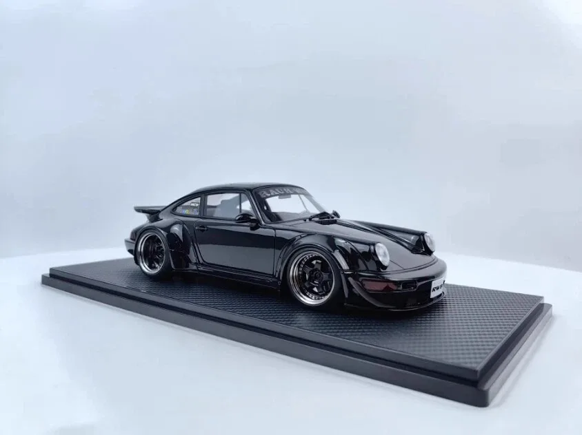 Modello di accensione 1/18 RWB 964 Resina nera fusa in edizione limitata IG3633