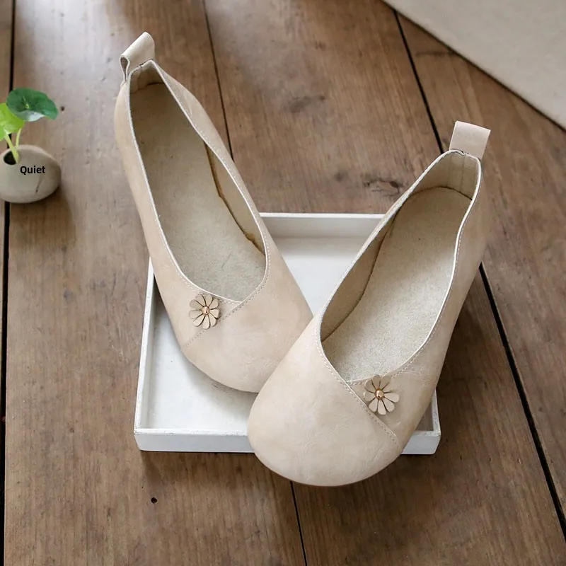 

Artistic Handmade Flat Bottom Bean Shoes Women's Low Cut Flats Floral Pattern Comfortable Soft Bottom Single Shoes for Young ...