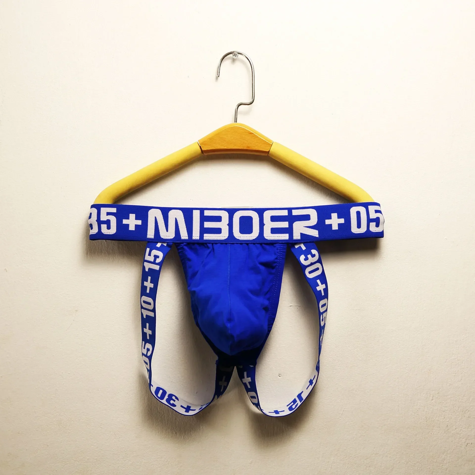 

Мужские сексуальные бандажи для геев, эротическое нижнее белье с низкой талией и U-образной выпуклой сумкой, стринги с открытой попкой, эластичные хлопковые дышащие удобные трусы