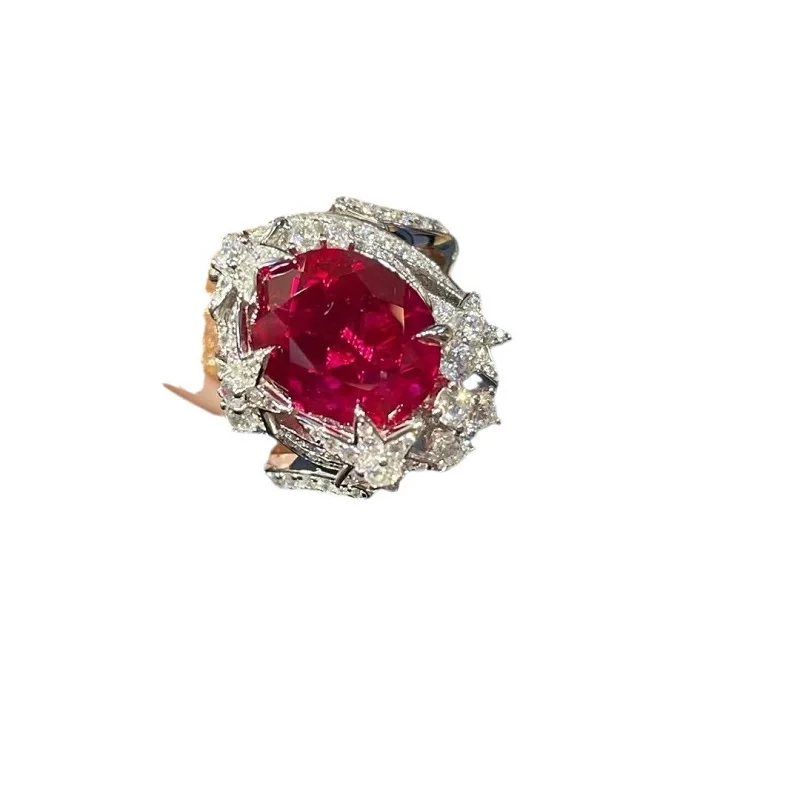

925 Sterling Silver Gold-plated Fine Jewelry Luxury Pigeon Blood Red Synthetic Diamond Ruby Star Ring Party Gift