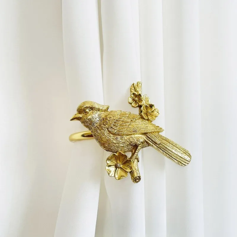Handmade lost wax method bird bird brass curtain hook wall hook strap hook light luxury living room bedroom