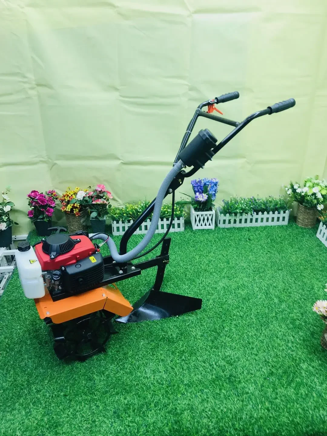 Agricultural tiller Small micro Rotary tiller Lawn mower