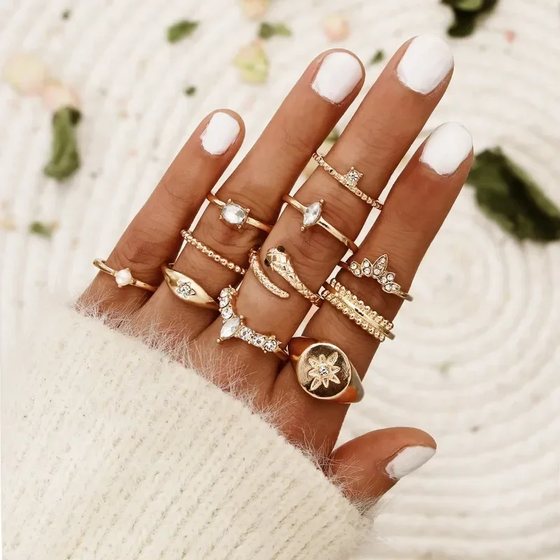 New Wedding Gift 2024 Bohemian Creative Drip Oil Complex Personality Trend Black-eyed Snake Star Pearls Ring 11 Sets Wholesale