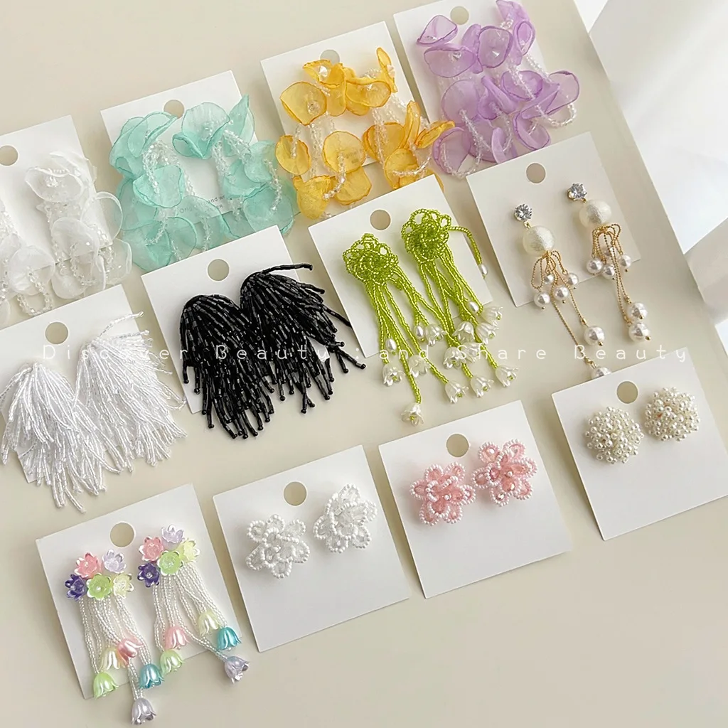 

DIY accessories Super fairy French vacation style flower stud earrings handmade beaded fringed earrings temperament show face th