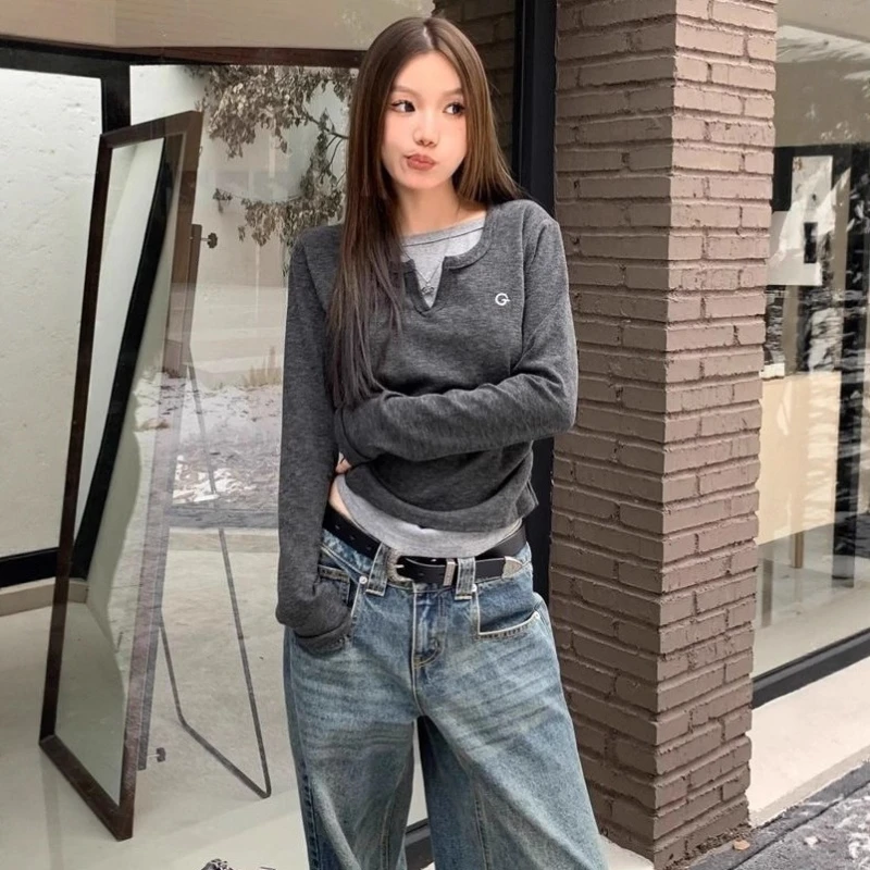 New Women's Long Sleeve T-Shirt Autumn Winter Fashion Slim Fit Versatile Base Layer Top with Pleated Design image 4
