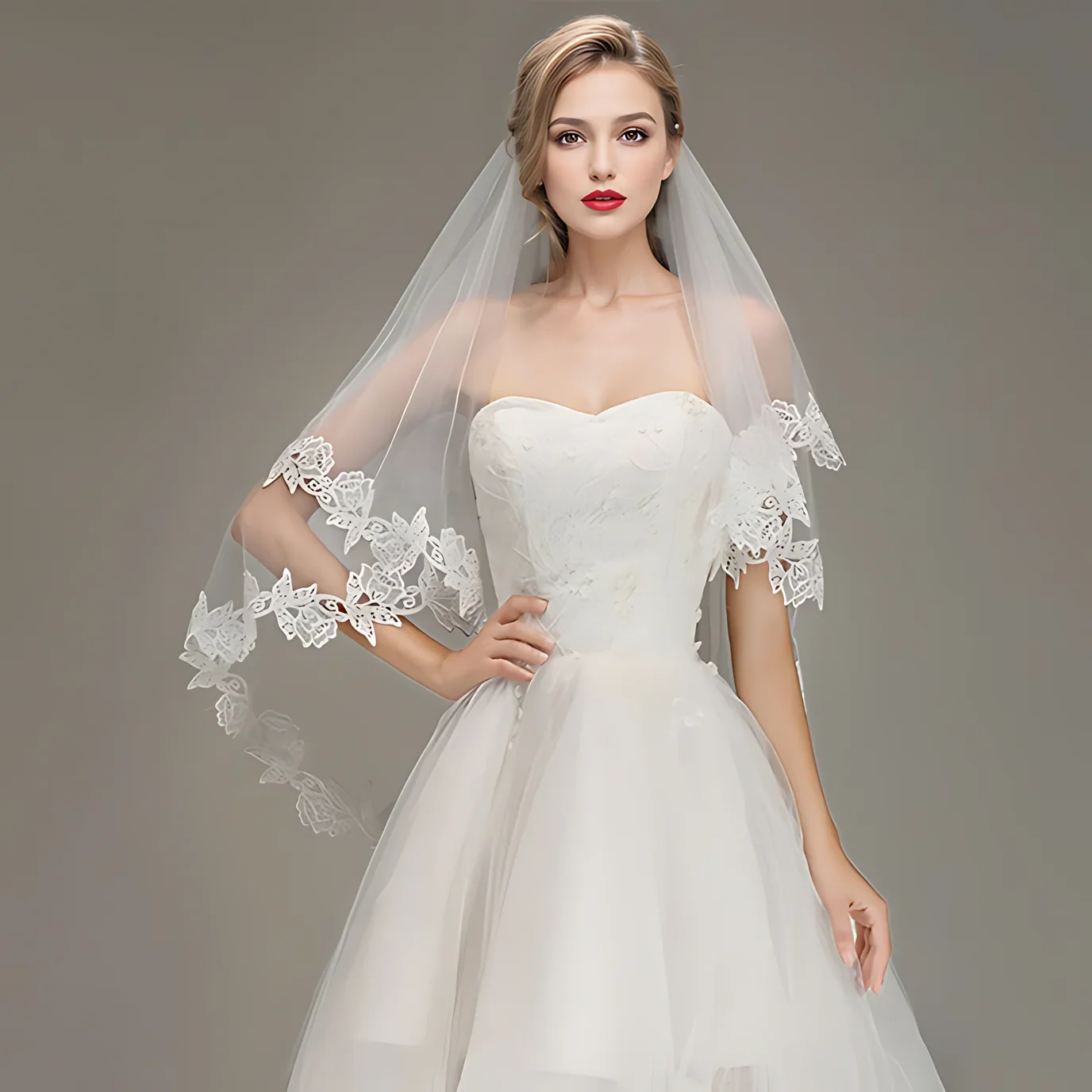 

2 Tier Lace Wedding Veil Short Bridal Veils Wedding Bridal Accessories Cover Face Scallop Lace Trim Soft Tulle Short Veu VP91