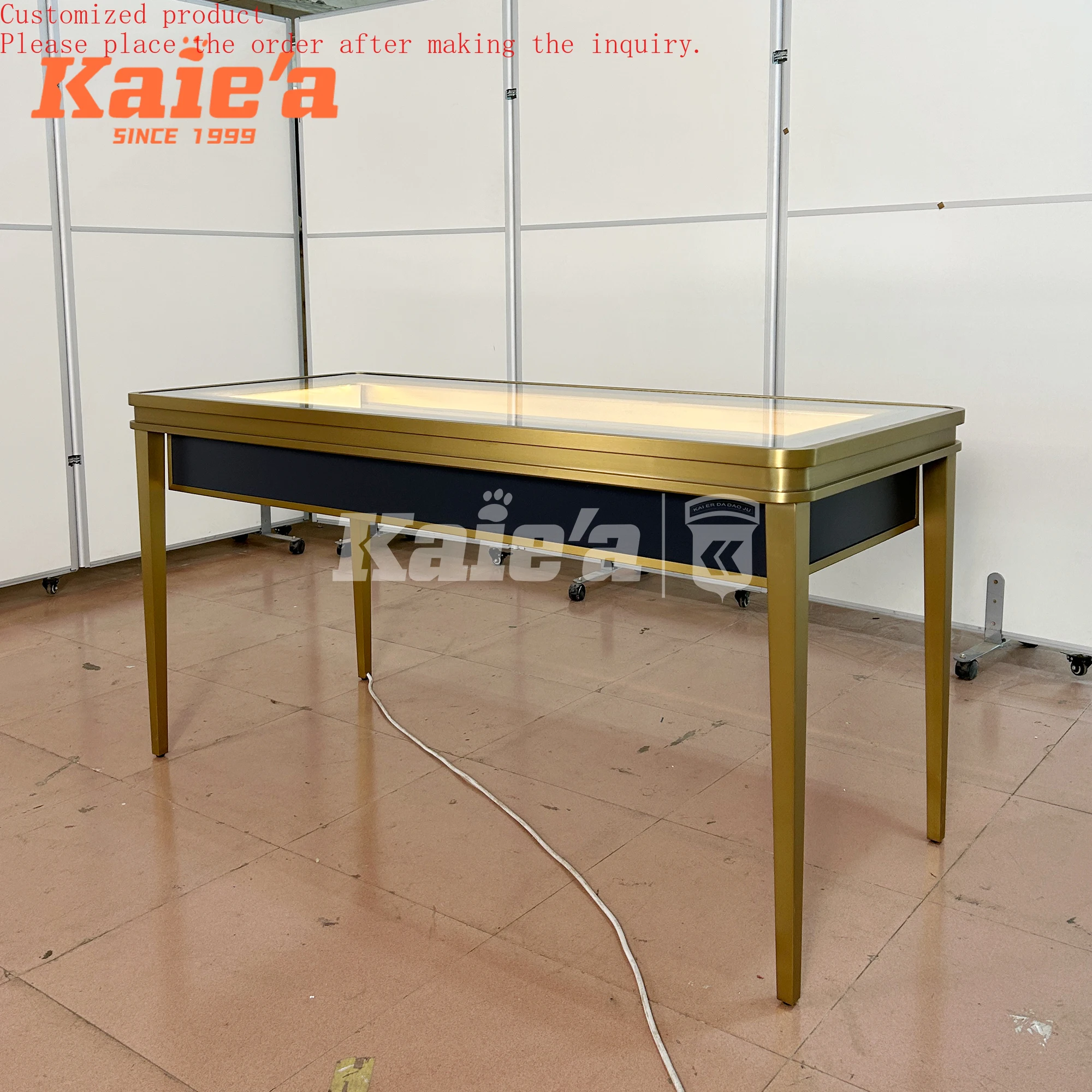 

Luxury Metal Frame Jewelry Showcase High Vision Retail Shop Display Show Case Glass Display Counter with Light