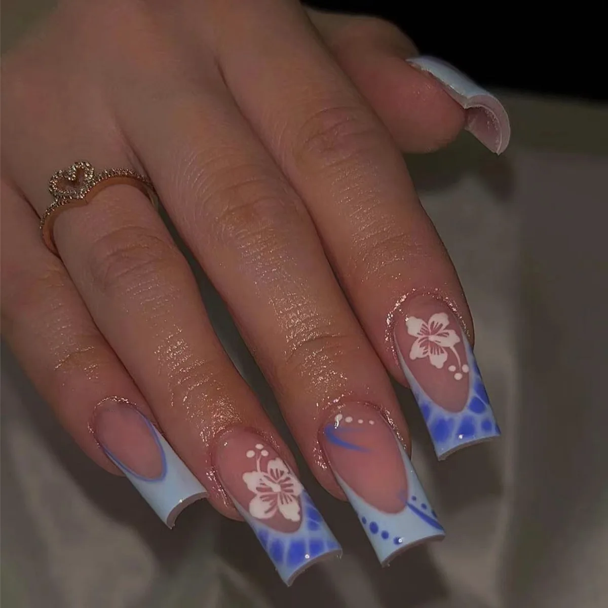 24 Uds. De puntas de uñas postizas cuadradas francesas de longitud media con diseño de perlas y lazo, uñas postizas usables con diamantes de imitación y estrellas, arte para uñas