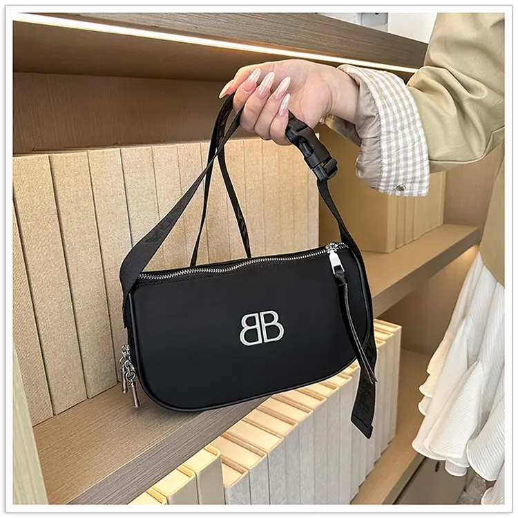 

Women's 2026 Square Shoulder Bag, Large Capacity Underarm Crossbody, Motorcycle Style Purse with Chain & Lock