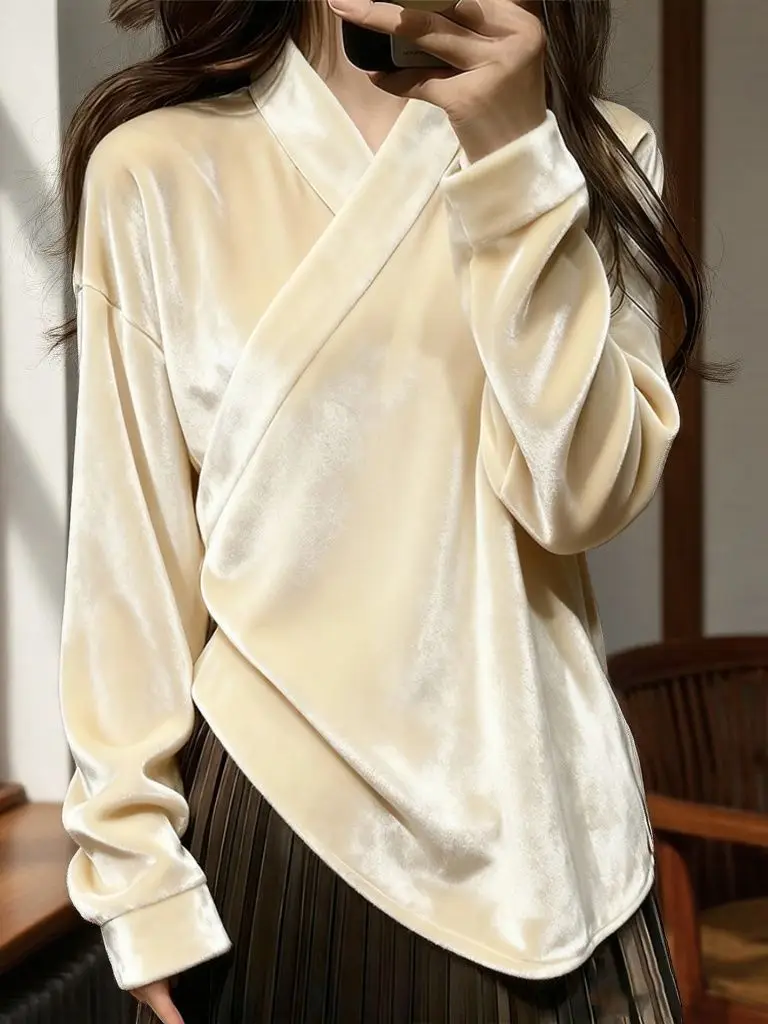 New Chinese Style Rice Apricot Velvet Shirt Improved Suit Hanfu Top 2025 New Collar Bottoming Shirt