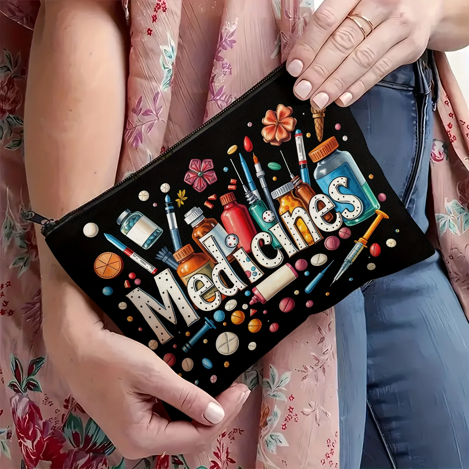 Fashionable Medicine Cosmetic Bag Design, Durable Fade-Resistant Cosmetic Bag with Zipper Closure, Pencils Or Snacks,