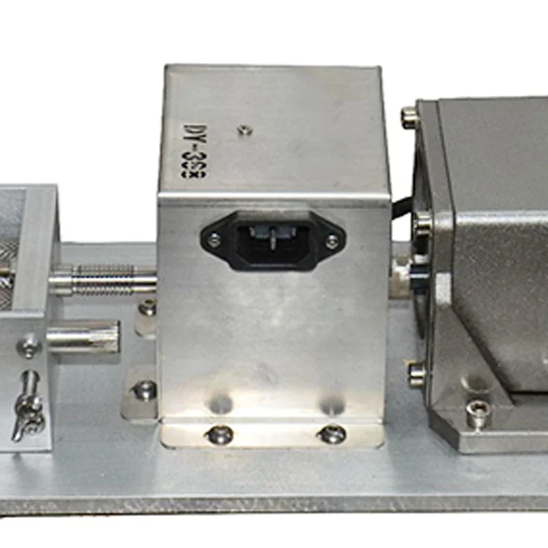 Broyeur de malt électrique 60W, moulin à farine 220V, petit broyeur à rouleaux en acier au carbone et en acier inoxydable, traitement du blé domestique