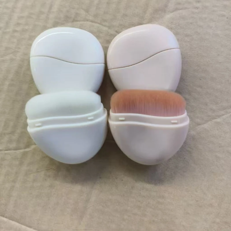 Portable Heart Shape Makeup Brushes, Foundation & Contour Face Brushes, Soft Dense Bristles for Smooth Base Makeup