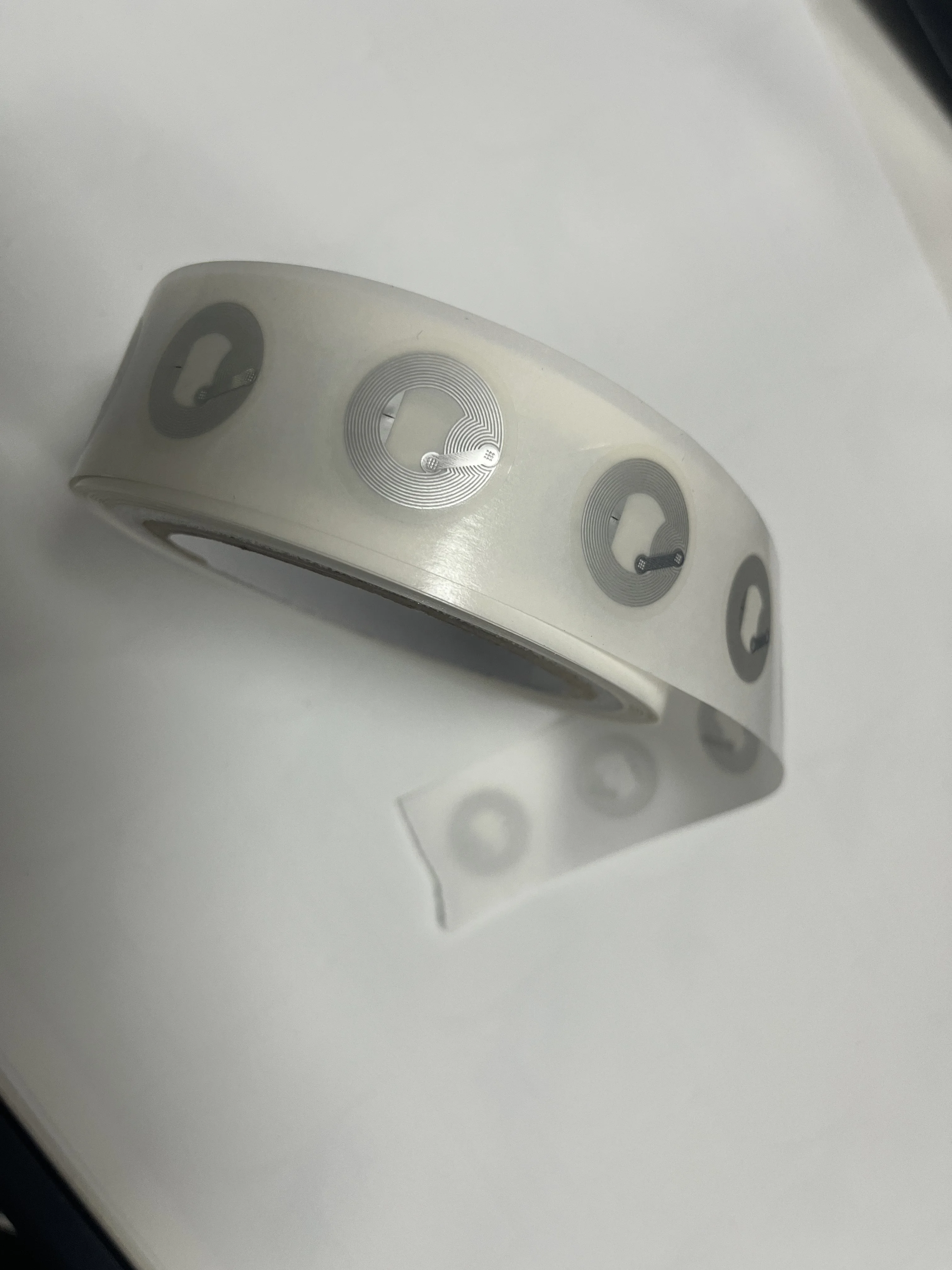 

Оригинальная наклейка-этикетка NFC 213, 13,56 МГц, NFC-метка, поддержка записи URL-адреса, для телефонов с поддержкой NFC, диаметр 25 мм.