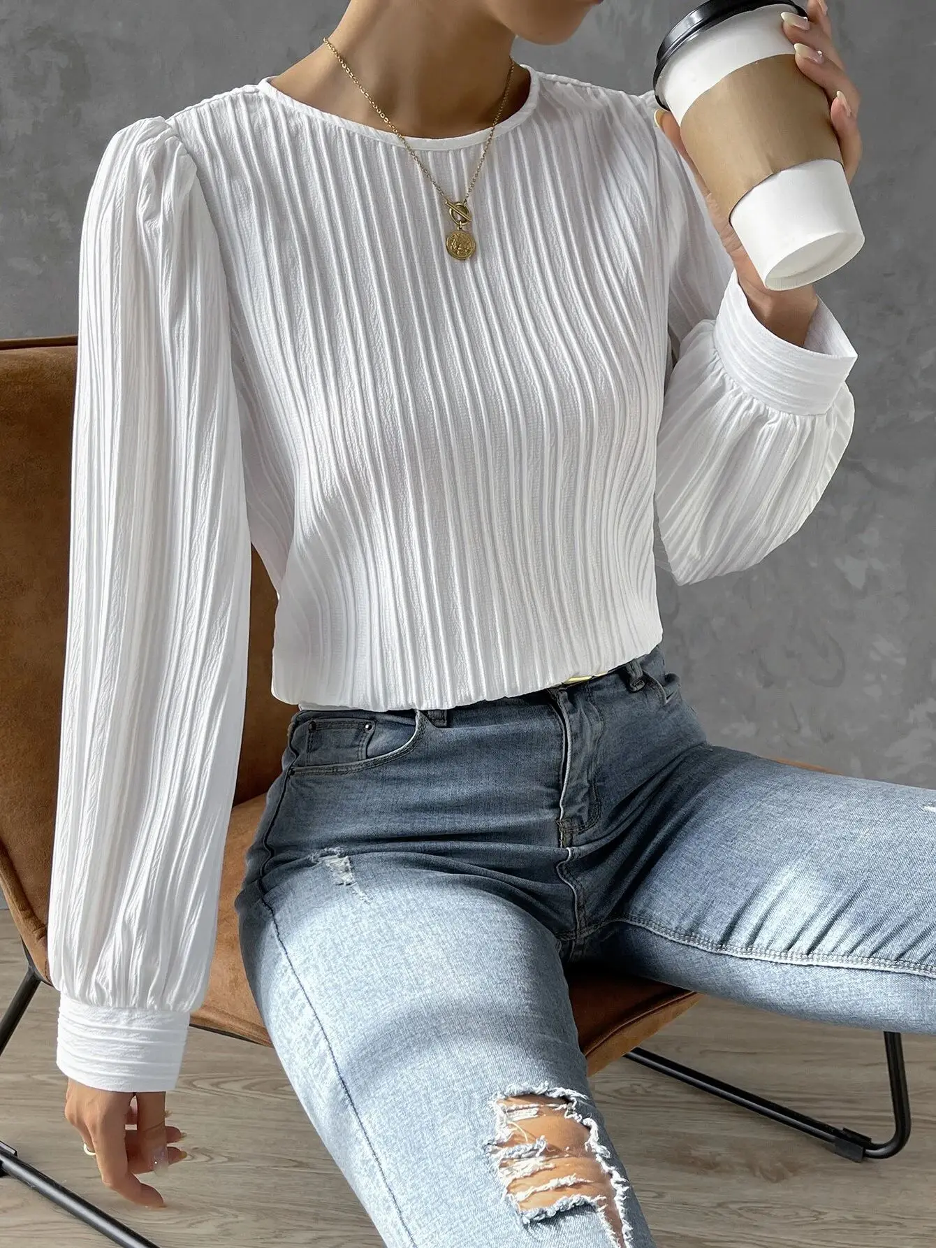 2023 Fall New Casual Solid Round Neck Long Sleeve Shirts White Women\'s Blouses