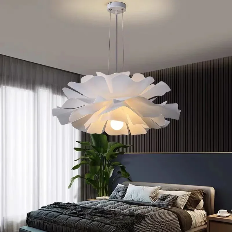 Italian Design White Butterfly Flying Chandelier Creative Living Room Dreamy Atmosphere Bedroom LED Dimming Mesh Pendant Lights