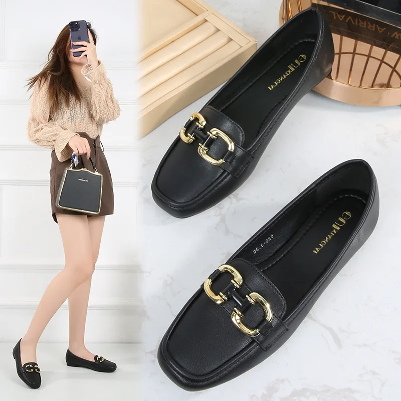 Soft leather loafers women 2024 new vintage British Women Chain Flats Shoes Comfy Casual Daily Footwear Femme Walking Shoes