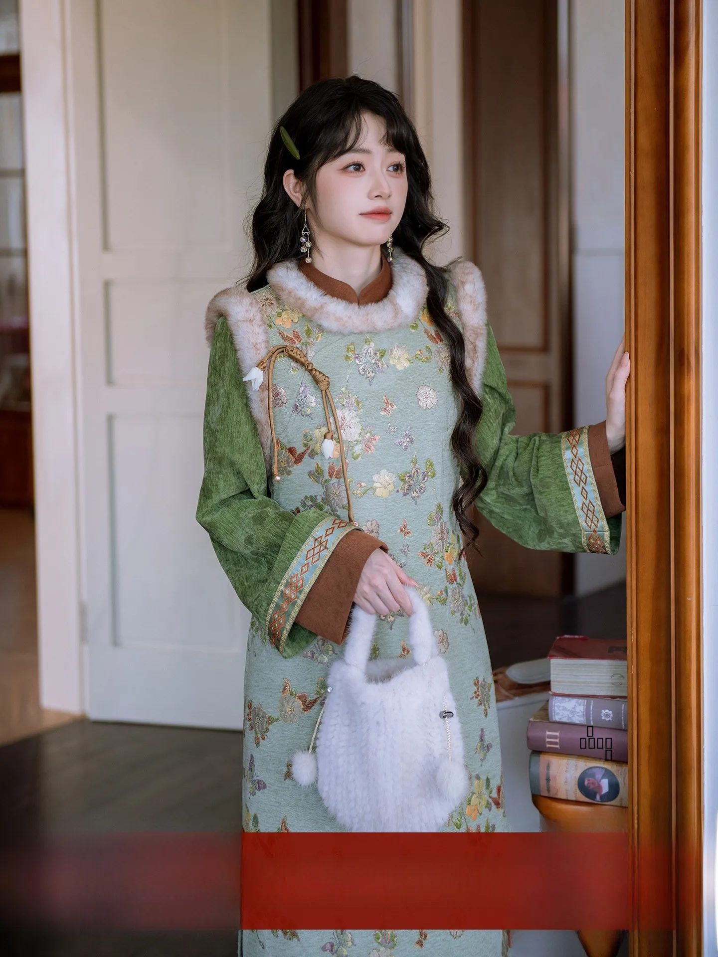 

Новый улучшенный китайский жилет Long Vest для женщин, зимний, модный, для повседневной носки, с вставками из полиэфирного волокна