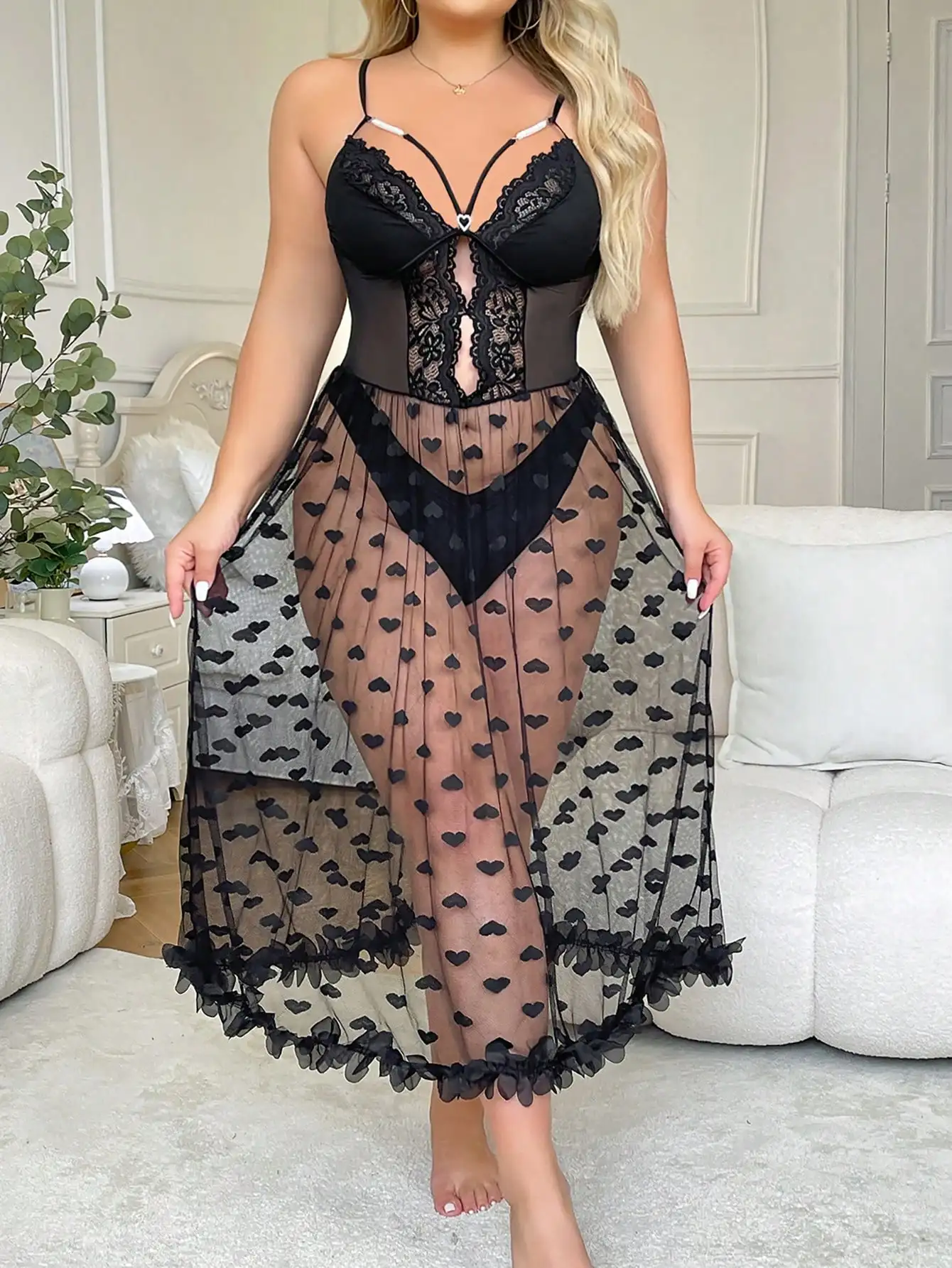 Elegant and sexy plus size printed lace embroidered lace nightgown, erotic nightgown, transparent dress, revealing long skirt