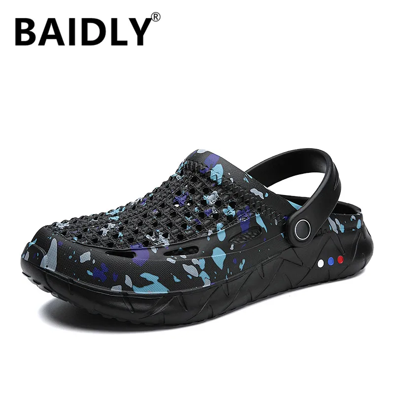 New Fashion Sandals Men Clogs Slippers Soft Bottom Beach Sandals Men Clog Sandals Comfortable Breathable Ankle-Wrap EVA