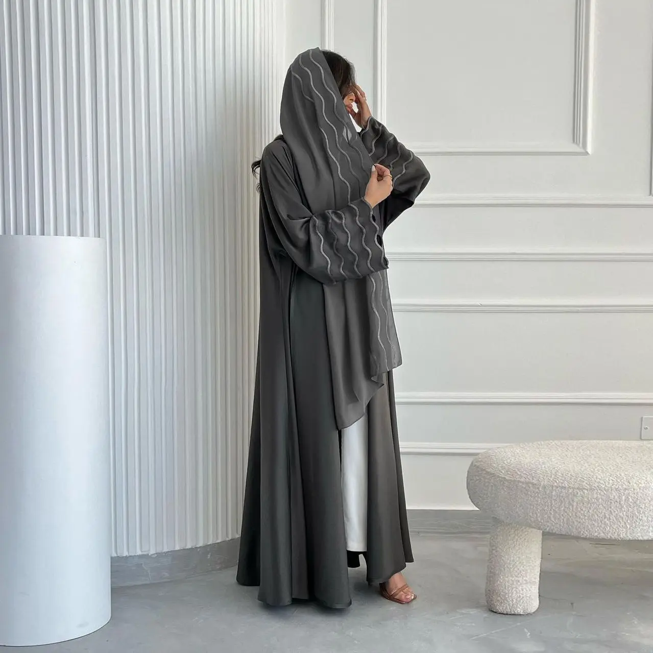 ชุดสตรี Eid มุสลิมสําหรับเปิด Abaya Jalabiya เย็บปักถักร้อย Hijab Vestidos อิสลาม Ramadan ดูไบอาหรับโมร็อกโก Kaftan เสื้อสเวตเตอร์ถัก Robe