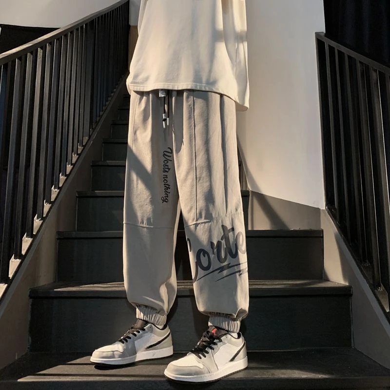 Man Sports Pants Hip-hop Wide Leg Graphic Sweatpants for Men Harem Trousers Flated Plus Size Big Joker Sweatshirt Athletic Loose