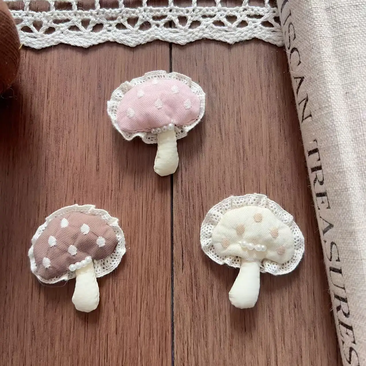 Premium Stuffed Cotton Lace Mushroom with Polka Dot Hair Brooch Pin DIY for Shoes Socks Bag Hat Garment Trim