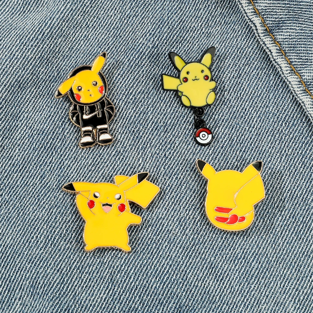 Pin de solapa esmaltado de bola de elfo, broche de Pikachu con capucha de 4 piezas, insignia de Metal para mochila, joyería de ropa, accesorios de emblema de Metal